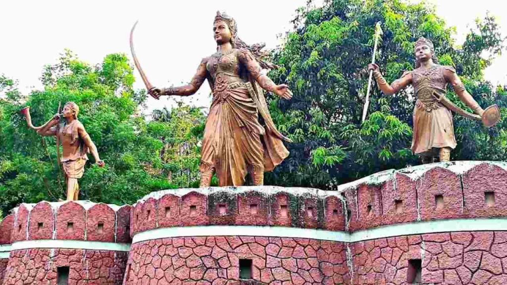 Rani Durgavati Statue