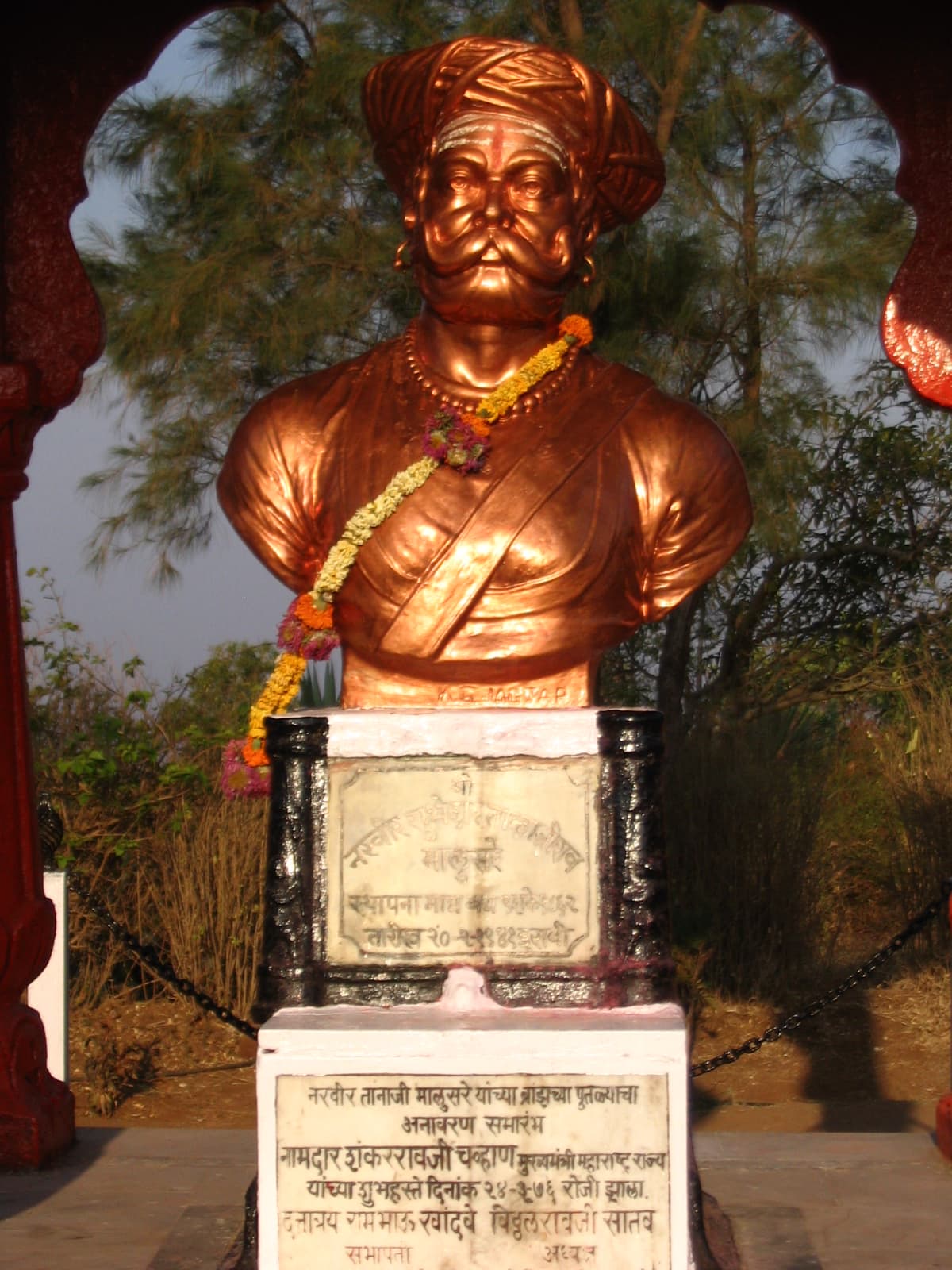 Tanaji Malusare Statue