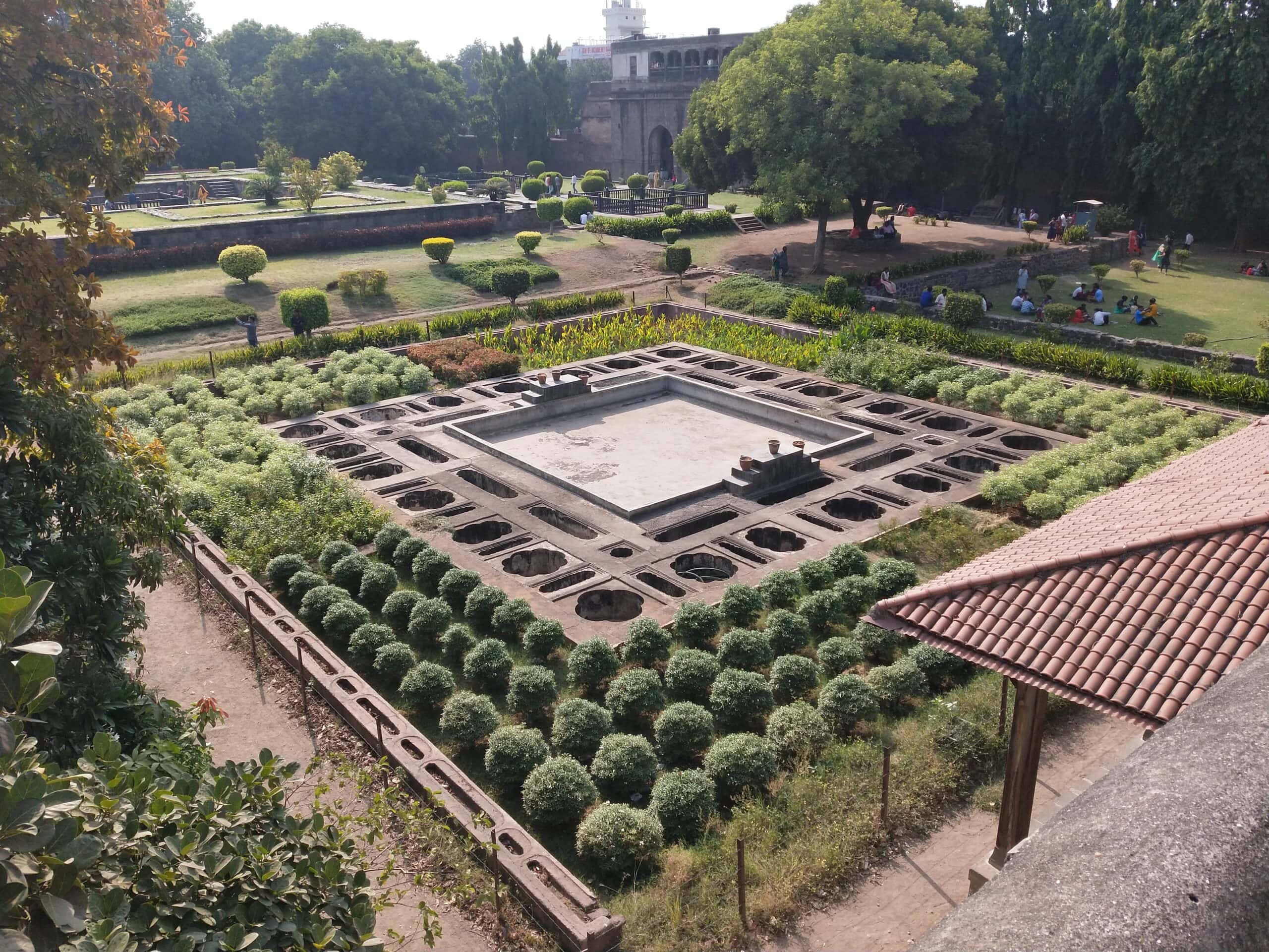 Garden view of Shaniwar Wada from side wall