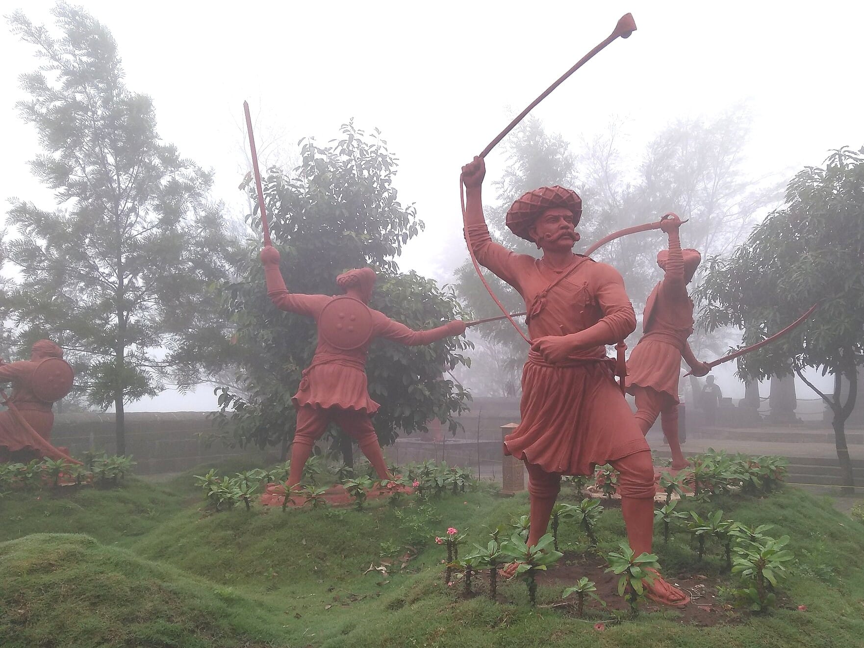 Statues of Tanaji Malusare and his Companions at Sinhagad depicting Campaign of Kondhana